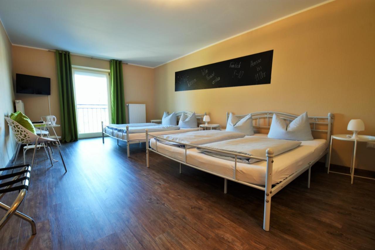 Motel Fuessen Im Allgaeu Exterior photo